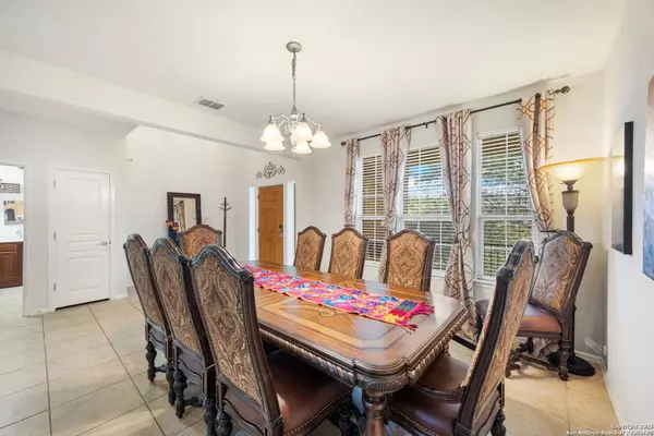 San Antonio, TX 78255,8206 Setting Moon