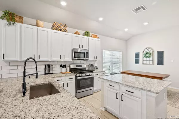 New Braunfels, TX 78130,1032 Highland