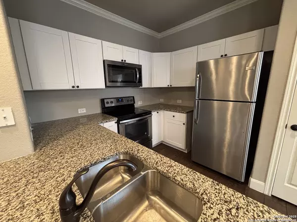 San Antonio, TX 78233,6318 Melanzane UNIT 4
