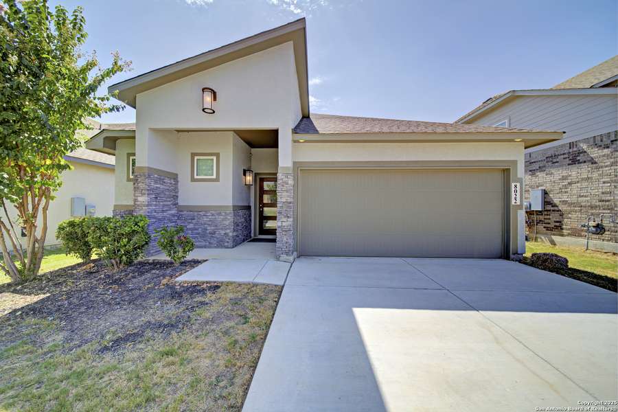 8022 Carver Heights, San Antonio, TX 78253