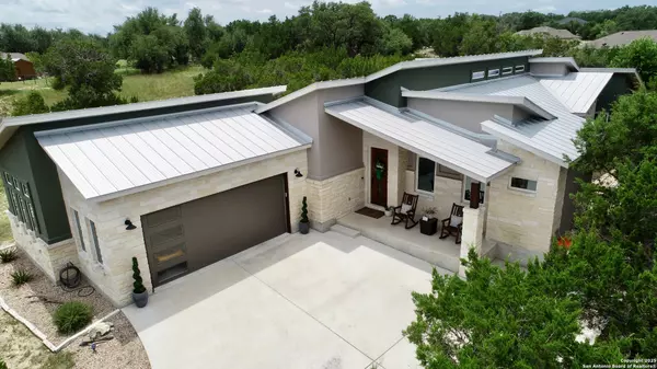 1108 Long Hollow, Canyon Lake, TX 78133