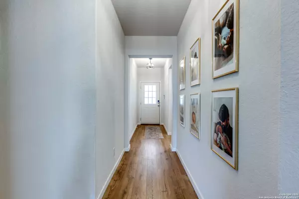 New Braunfels, TX 78130,347 Walnut Crk