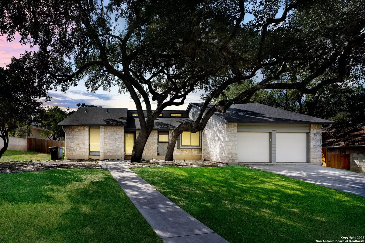 San Antonio, TX 78254,9311 Fallworth St