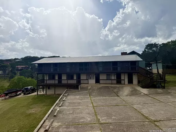 Canyon Lake, TX 78133-5323,2386 Colleen Dr