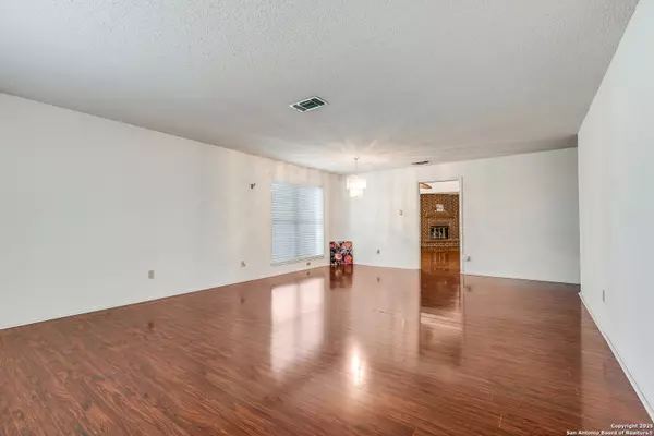 San Antonio, TX 78250,8627 TIMBER RANCH