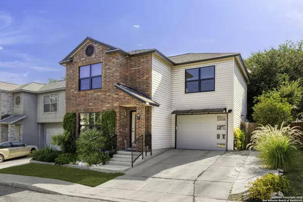 San Antonio, TX 78240,50 Latrobe Post