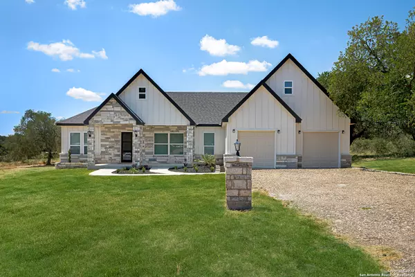 Lytle, TX 78052,120 County Road 6852