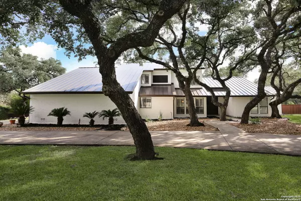 29266 Seabiscuit Dr, Fair Oaks Ranch, TX 78015