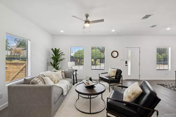 San Antonio, TX 78202,1118 Hays