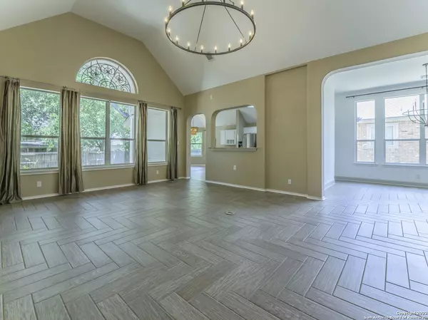 San Antonio, TX 78247-3239,15226 FALL HAVEN DR