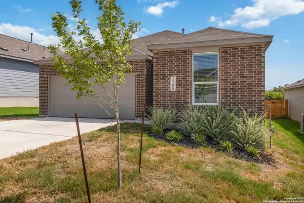 St Hedwig, TX 78152,5708 Basil Chase