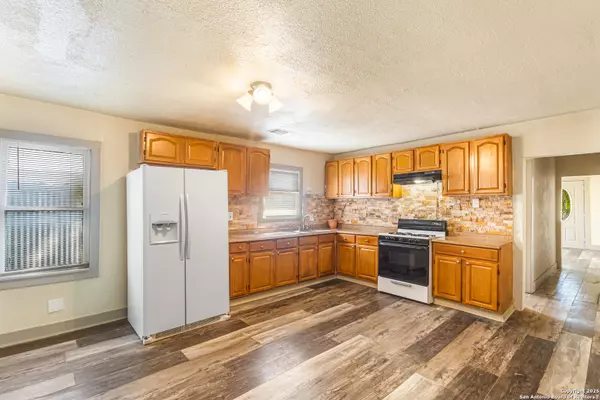 San Antonio, TX 78210,1327 Bailey Ave