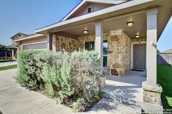 New Braunfels, TX 78130,2276 HAWK DR