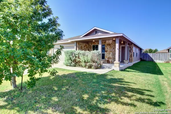 2276 HAWK DR, New Braunfels, TX 78130