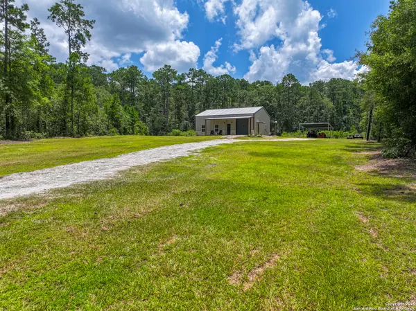 Zavalla, TX 75980,6340 boulware hudspeth