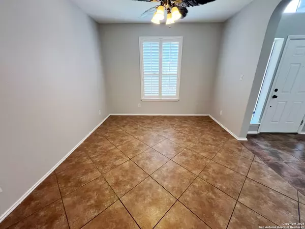 San Antonio, TX 78245,11611 Purple Mint
