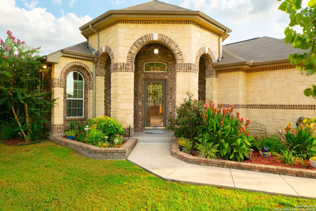 Live Oak, TX 78233,13906 Wenrich