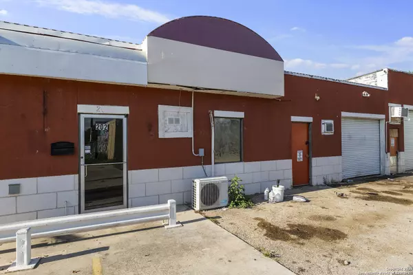 San Antonio, TX 78207,1818 zarzamora