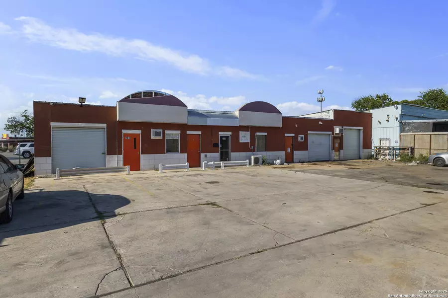 1818 zarzamora, San Antonio, TX 78207