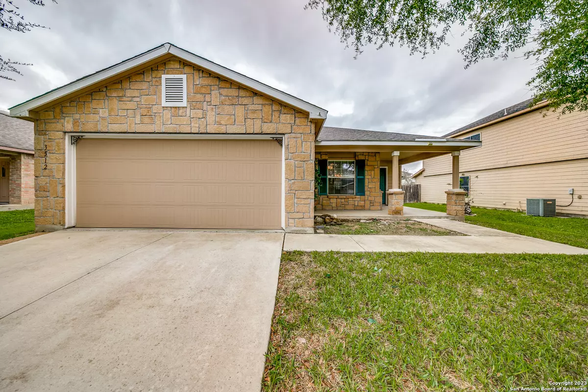 Selma, TX 78154-1964,3512 Treeline Acres