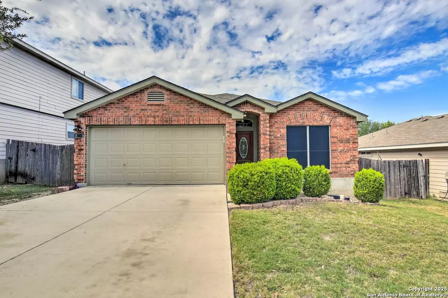647 Granite Cliff, San Antonio, TX 78251