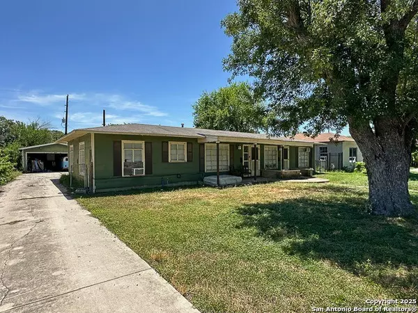 San Antonio, TX 78228,2418 AND 2424 W Woodlawn Ave