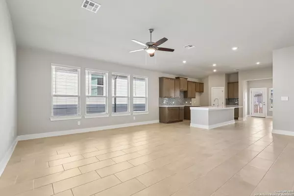 Cibolo, TX 78108,120 Perciful Avenue