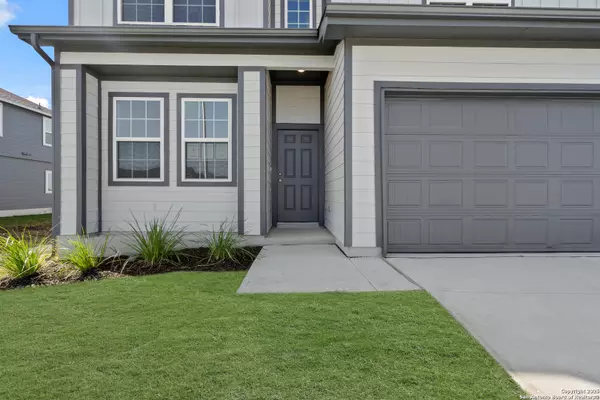 Seguin, TX 78155,316 Angus Drive