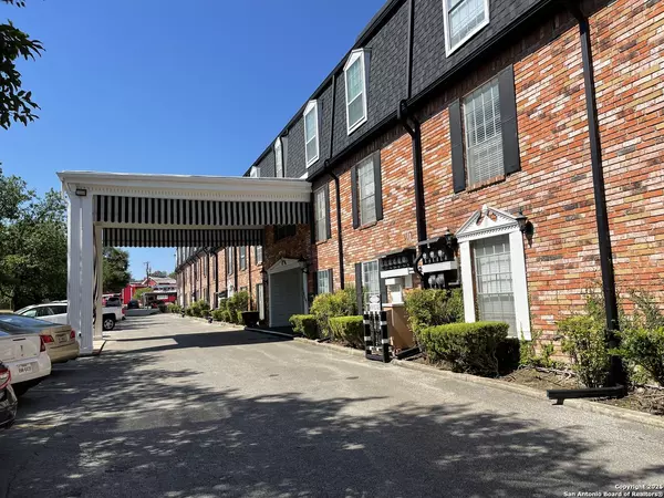 San Antonio, TX 78209,8401 New Braunfels UNIT 343 A