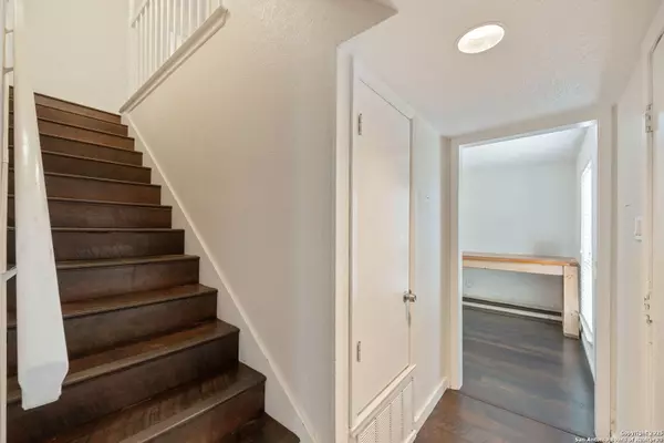 San Antonio, TX 78250,5423 Timberhurst