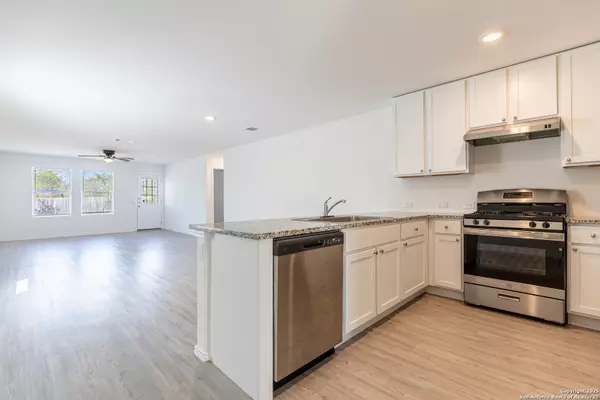 San Antonio, TX 78211,4210 Artesian Belt