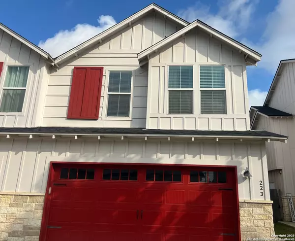 223 Sapphire UNIT # 100, New Braunfels, TX 78130