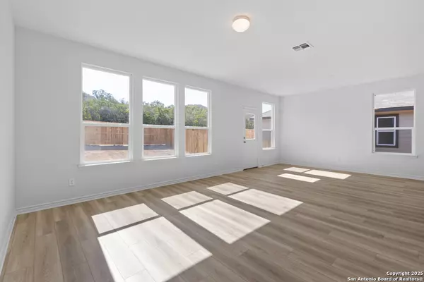 San Antonio, TX 78245,15414 ELECTRA CIR