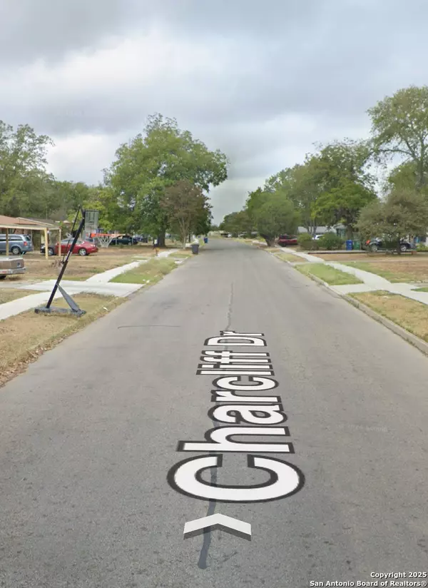 San Antonio, TX 78220,318 Charcliff
