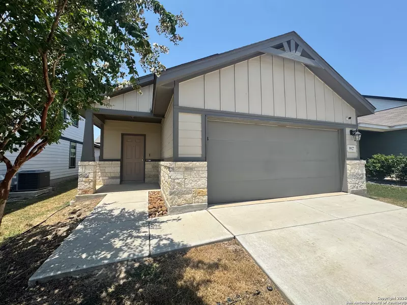 9927 Rancho Real, San Antonio, TX 78224