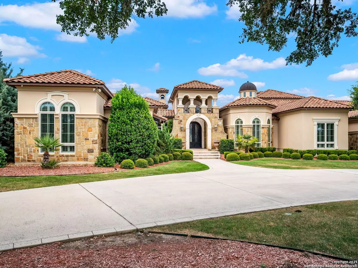 Shavano Park, TX 78231-2270,202 WELLESLEY LOOP