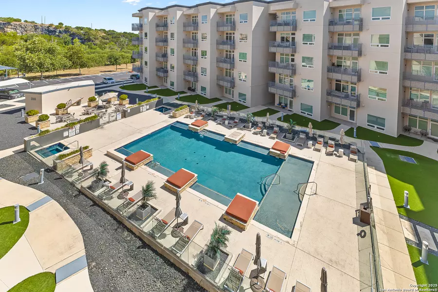 17902 LA CANTERA PKWY UNIT 406, San Antonio, TX 78257