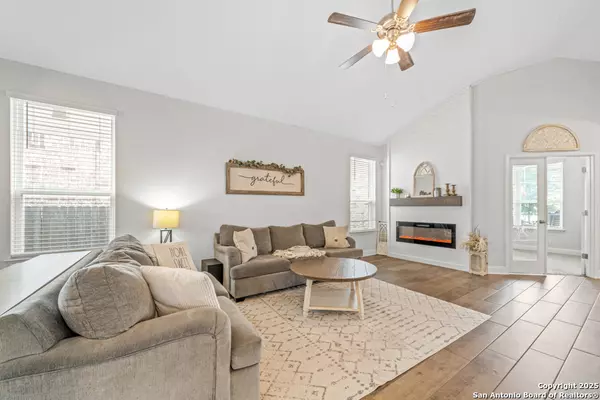San Antonio, TX 78254,9579 Bicknell Sedge