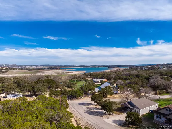 Canyon Lake, TX 78133,136 Woodridge