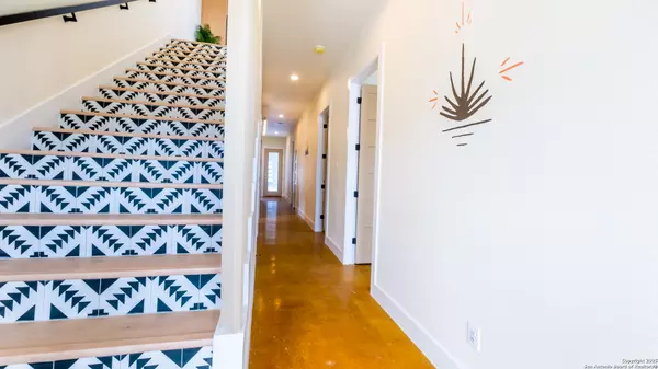 Canyon Lake, TX 78133,136 Woodridge