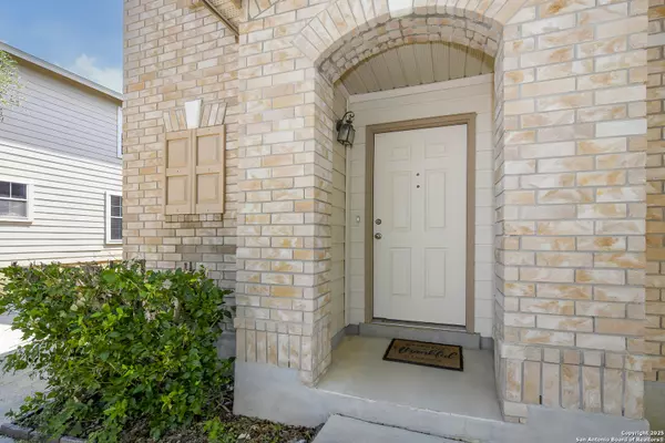 San Antonio, TX 78254-2511,30 KNIGHTS PEAK