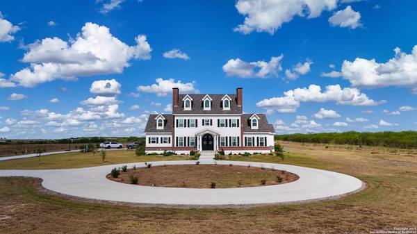 741 County Road 159, Kenedy, TX 78119