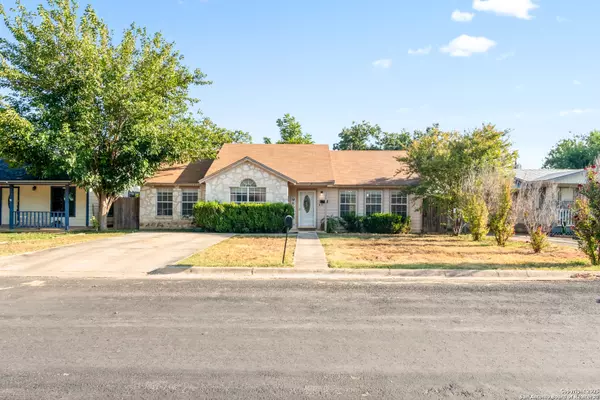 Hondo, TX 78861,2206 20th St