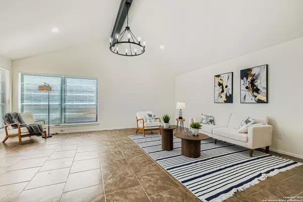 San Antonio, TX 78250,9627 Wildwood Ridge
