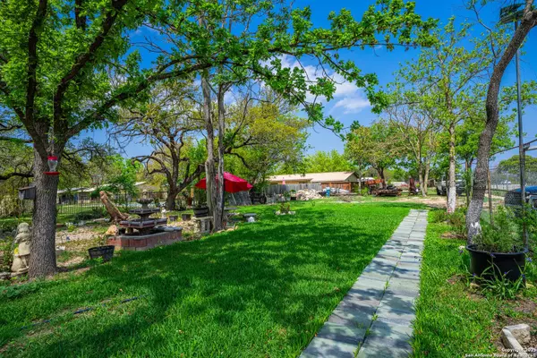 Kerrville, TX 78028,4455 Highway 27