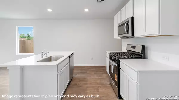 Von Ormy, TX 78073,4250 Paprika Grove