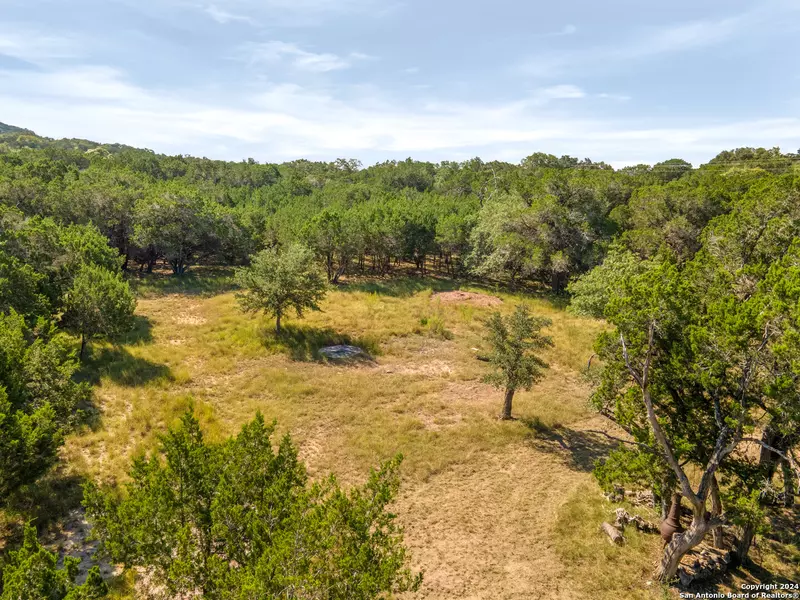 779 Red Bluff, Pipe Creek, TX 78063