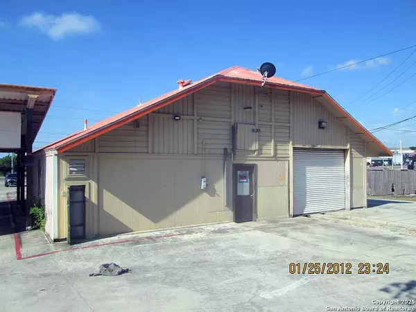 Universal City, TX 78148,1526 Pat Booker