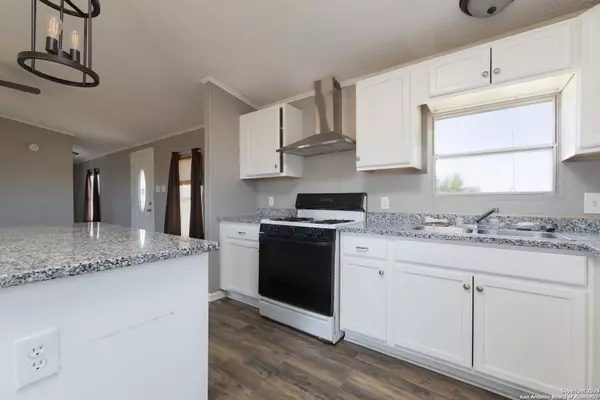 Poteet, TX 78065,97 Price