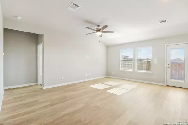 Cibolo, TX 78108,114 Dakota Ridge